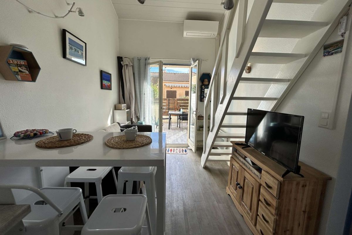 Maison 2 pièces mezzanine 4 couchages SAINT PIERRE LA MER