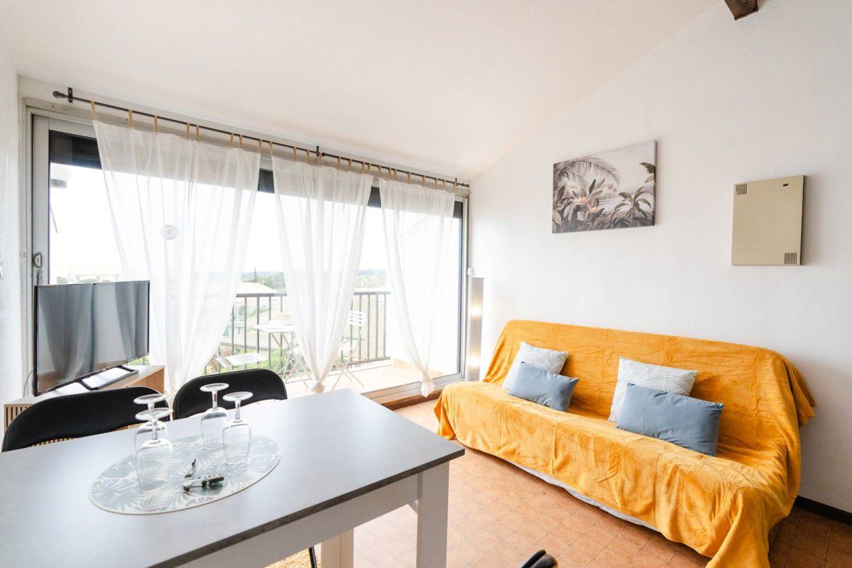 EV2-E640 Studio Mezzanine avec vue mer - Eaux vives ii