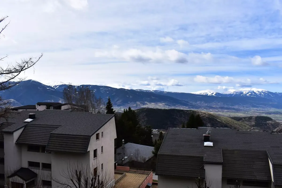 1 Pièce 4 Personnes