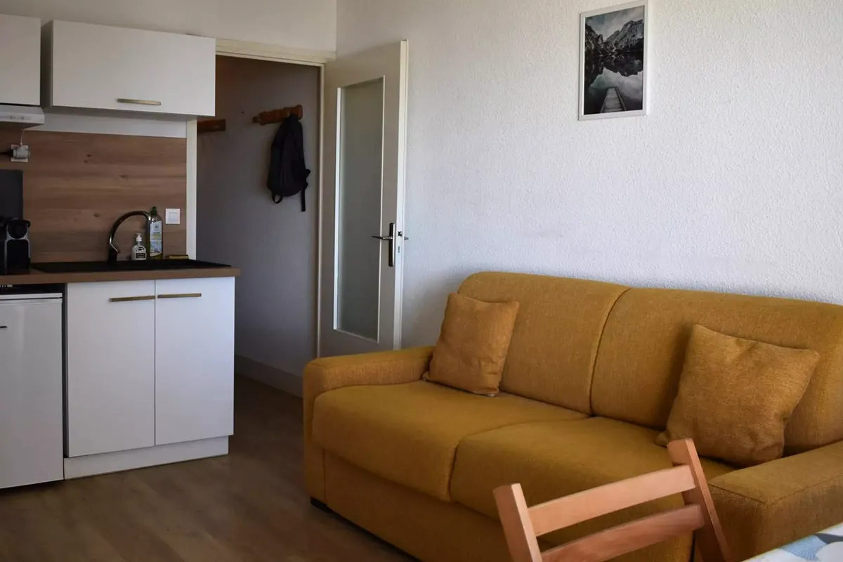 1 Pièce 4 Personnes