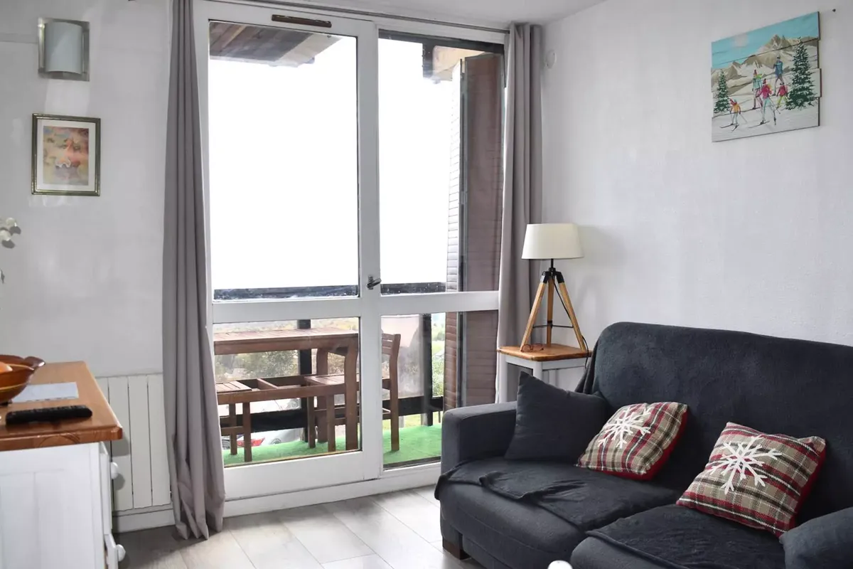 1 Pièce 4 Personnes