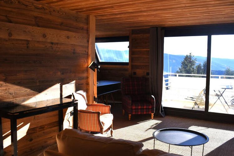 3 Pièces 6 Personnes