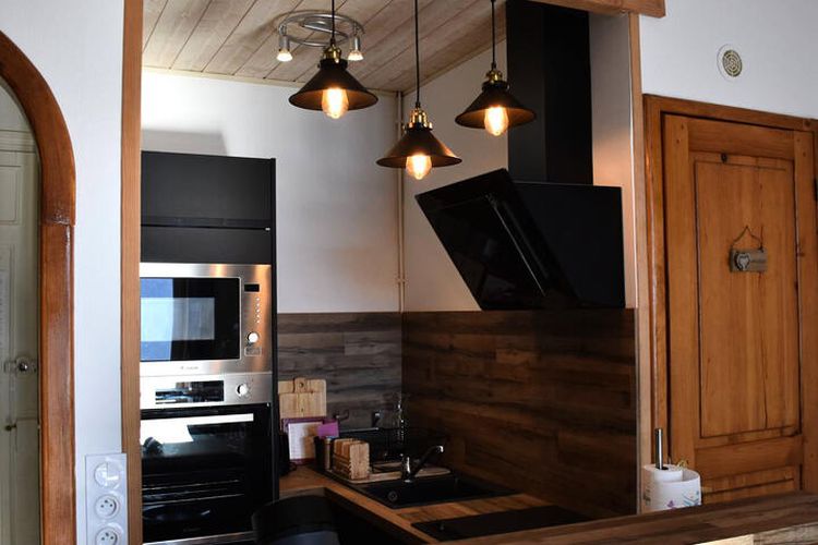 1 Pièce 4 Personnes