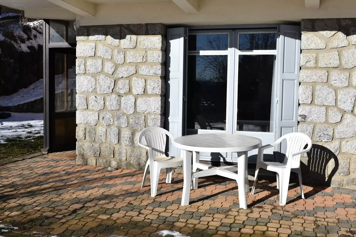 2 Pièces 6 Personnes