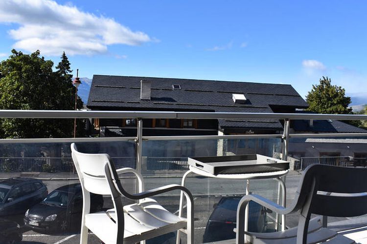 3 Pièces 6 Personnes