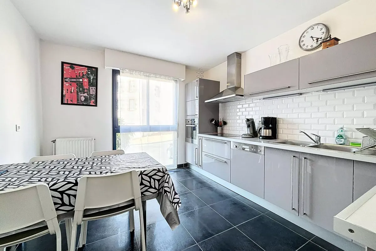 2 Pièces 4 Personnes