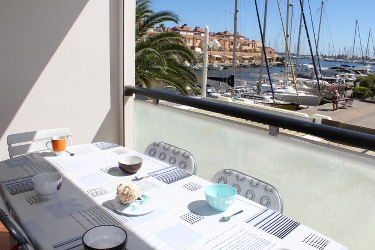 Appt 2 pièces cabine 6 couchages GRUISSAN - Presqu ' ile ii