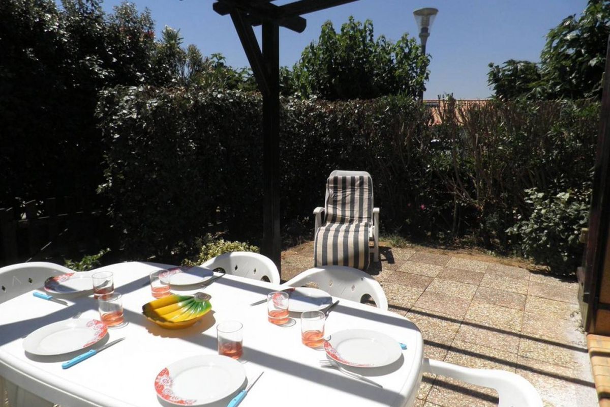 Maison 2 pièces cabine 6 couchages GRUISSAN - Amandines