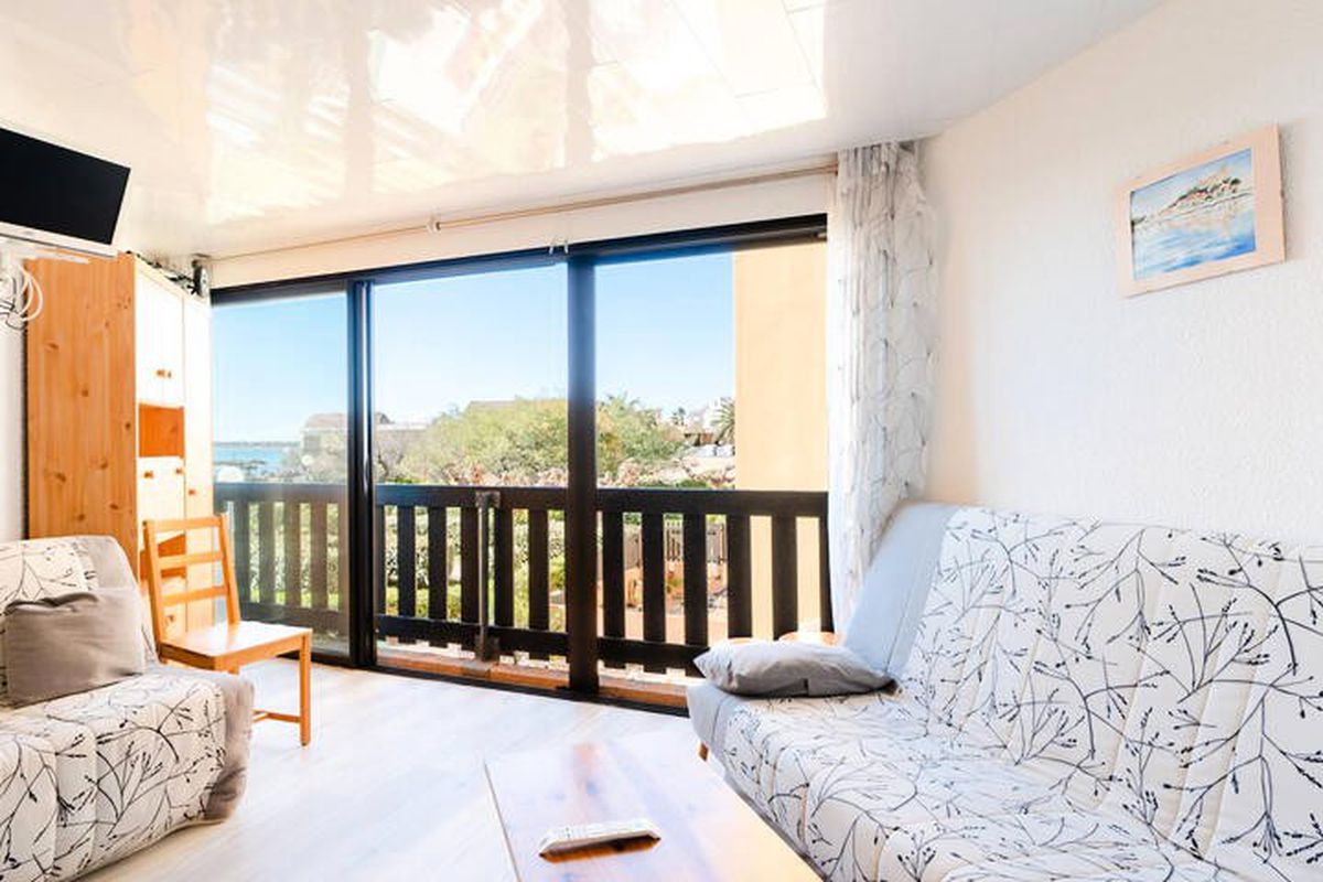 3 Pièces 6 Personnes