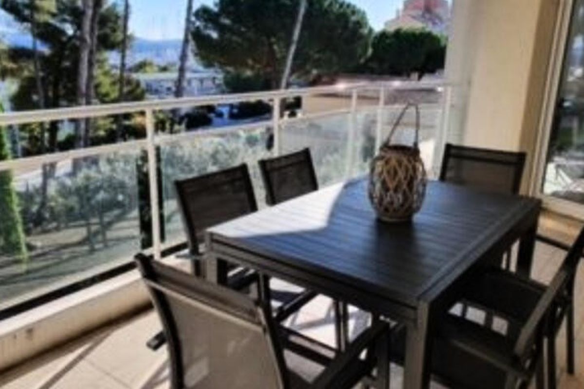 4 Pièces 6 Personnes