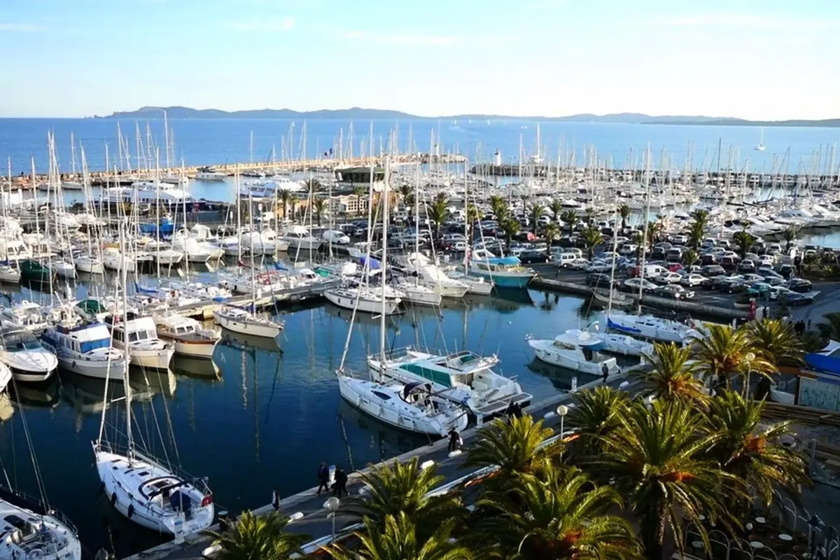 3 Pièces 4 Personnes