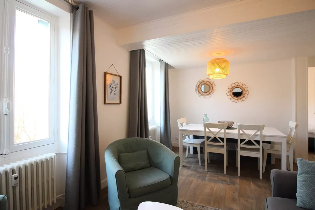 3 Pièces 5 Personnes