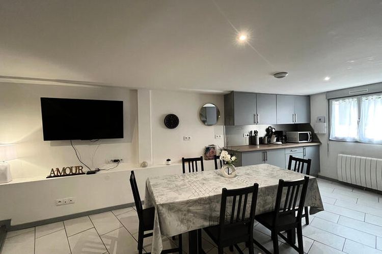 3 Pièces 6 Personnes