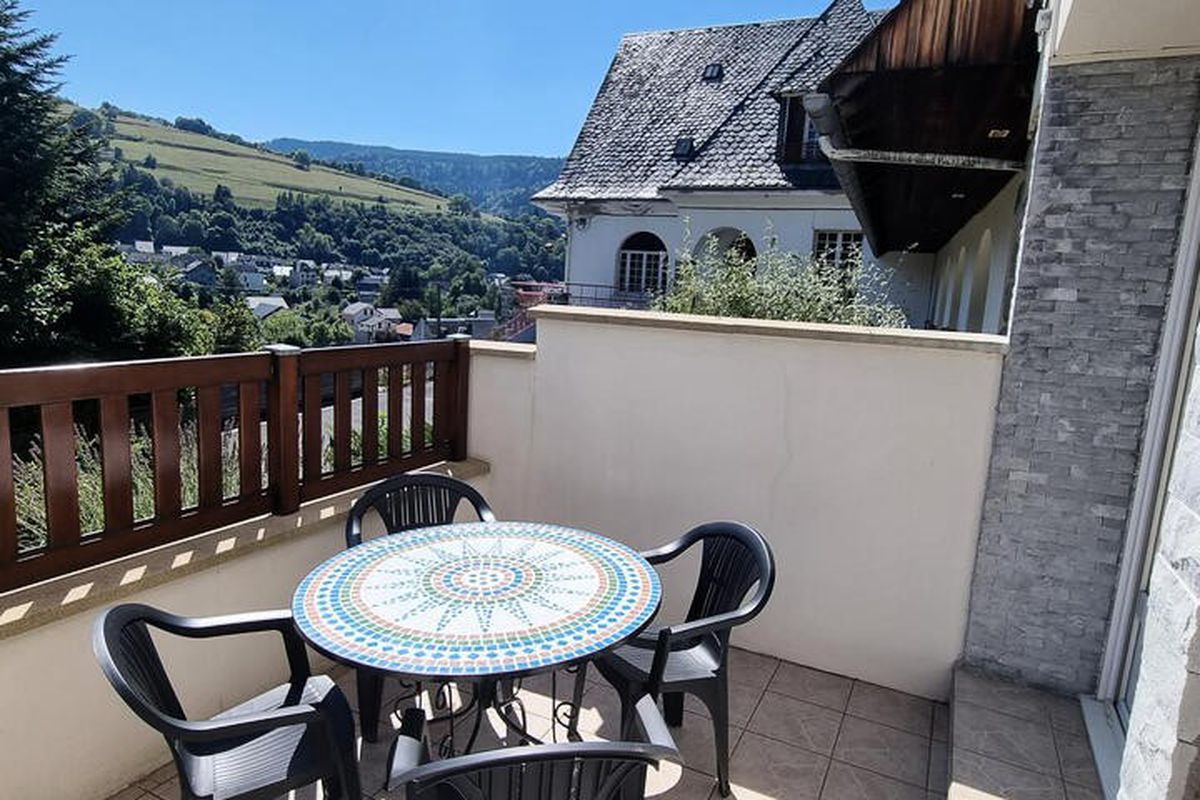 2 Pièces 4 Personnes