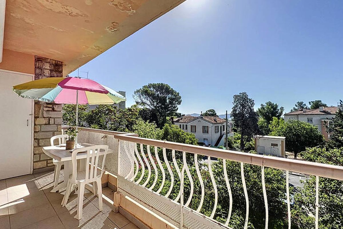 2 Pièces 4 Personnes