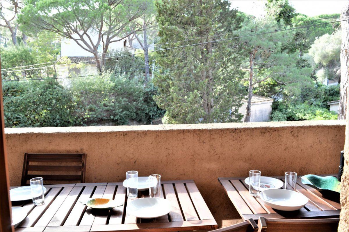 APPARTEMENT 3 PIECES POUR 6 PERSONNES A LA CROIX VALMER - Plage de gigaro