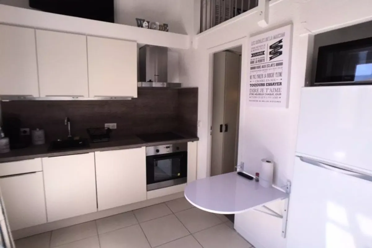 3 Pièces 6 Personnes