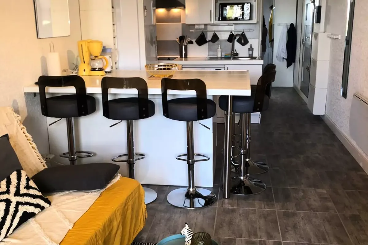 2 Pièces 4 Personnes