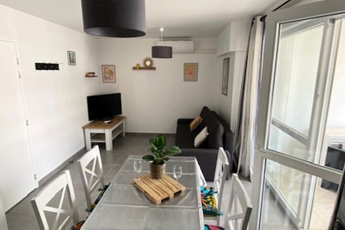 2 Pièces 4 Personnes