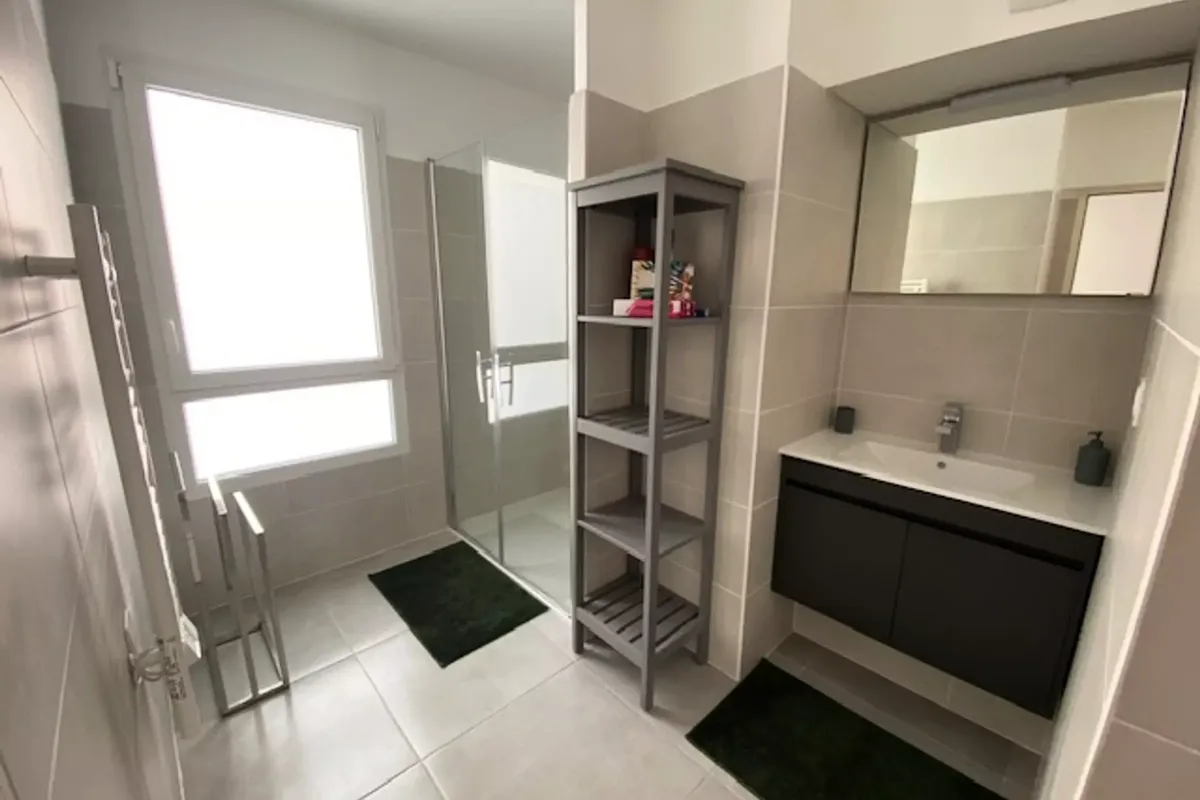 4 Pièces 7 Personnes