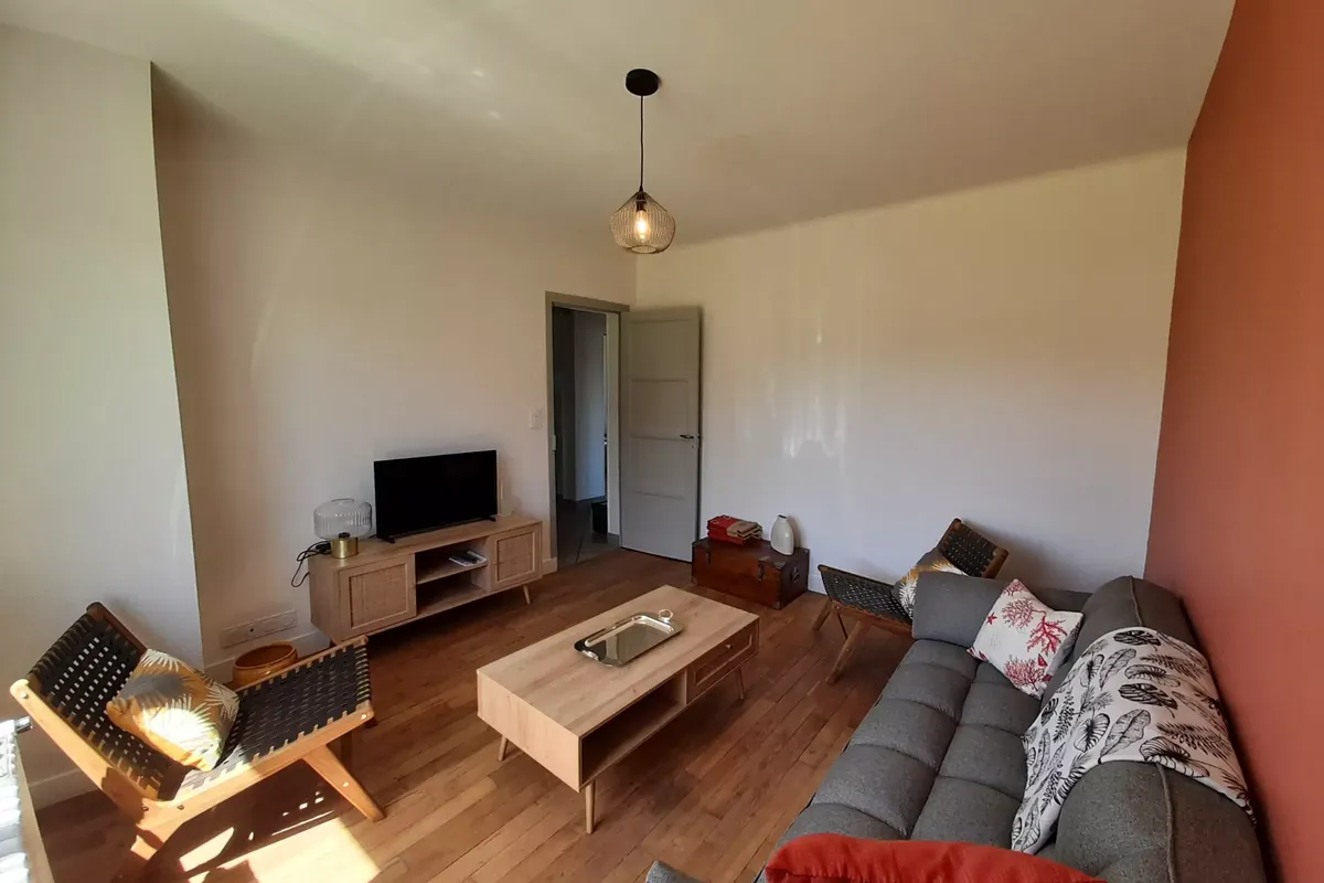 3 Pièces 4 Personnes