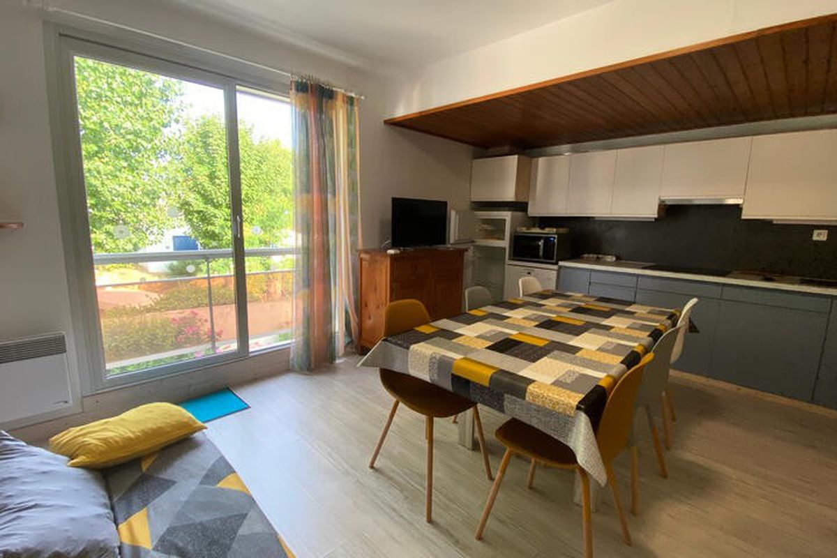 2 Pièces 5 Personnes