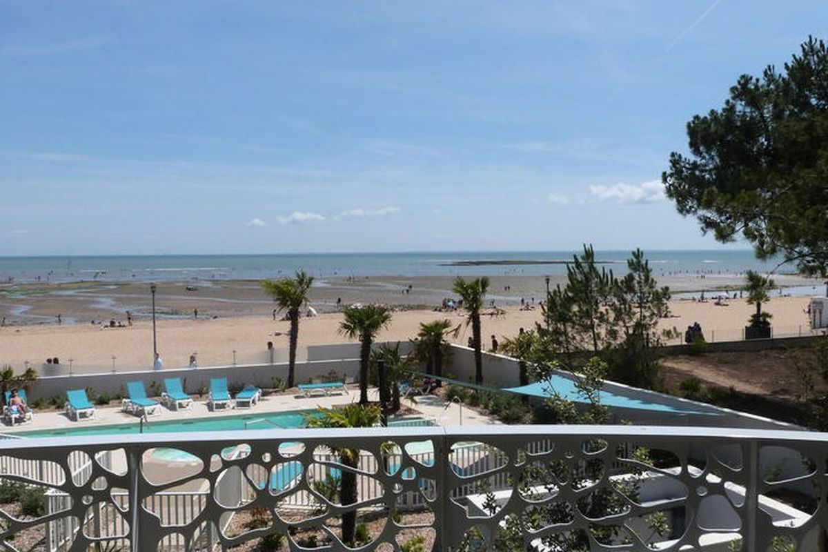 3 Pièces 6 Personnes