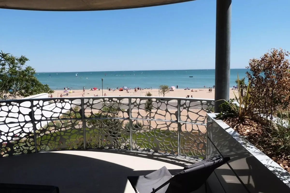 3 Pièces 6 Personnes