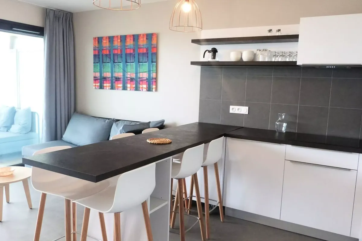 3 Pièces 6 Personnes