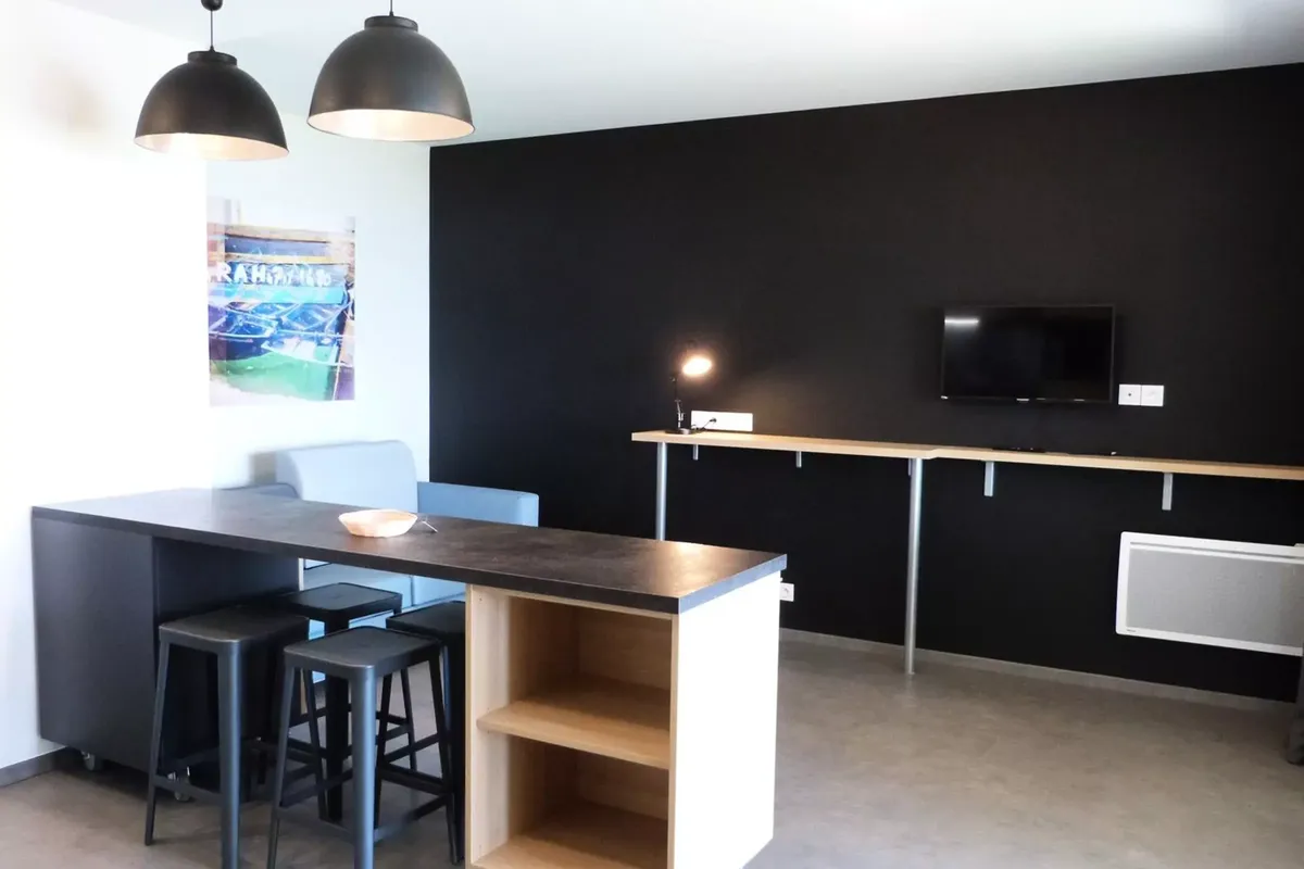 2 Pièces 4 Personnes