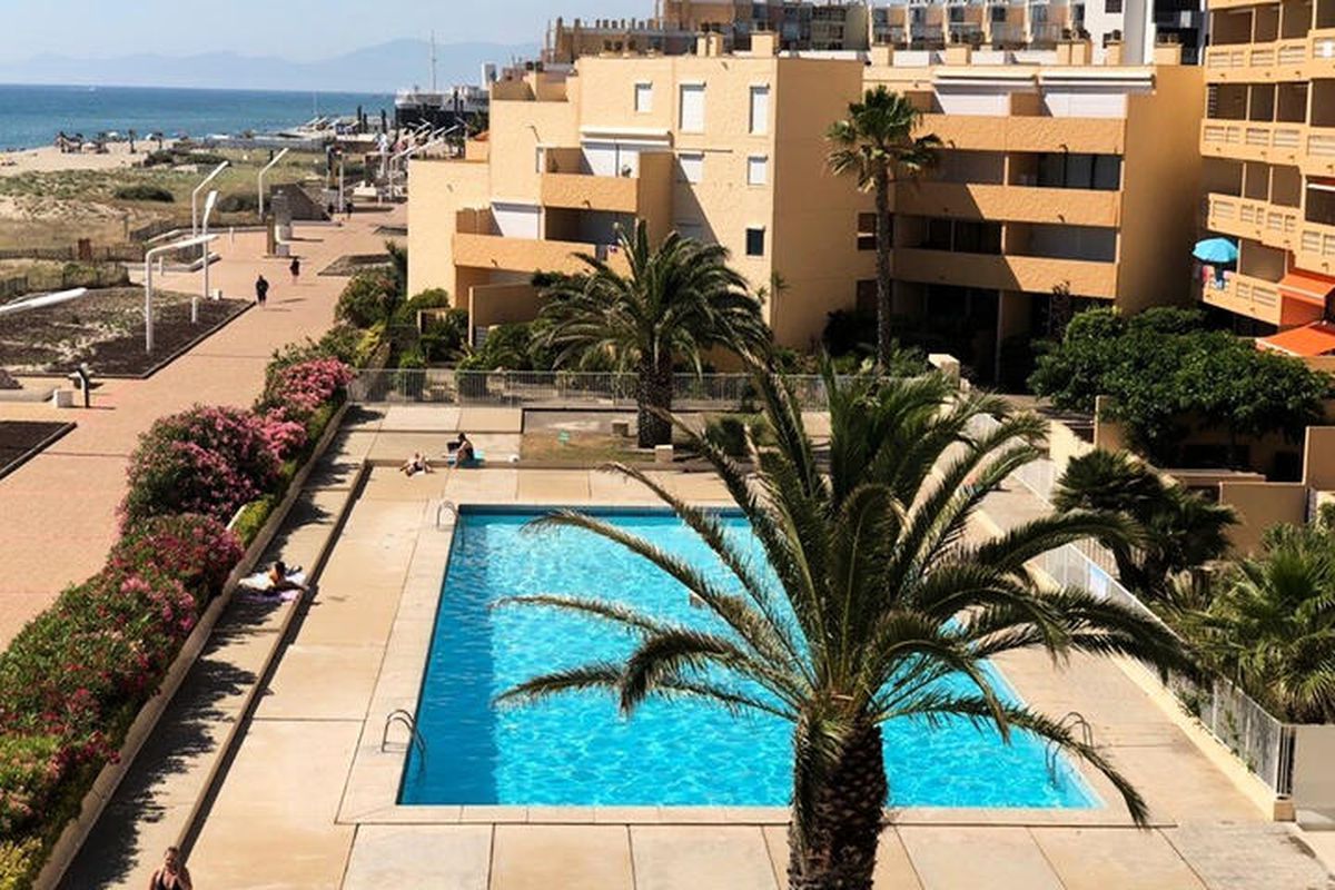 3 Pièces 6 Personnes