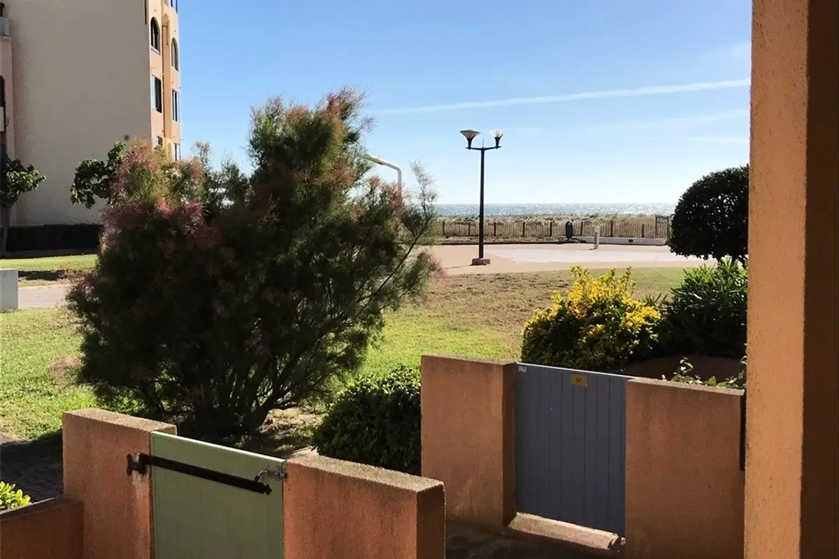 1 Pièce 4 Personnes