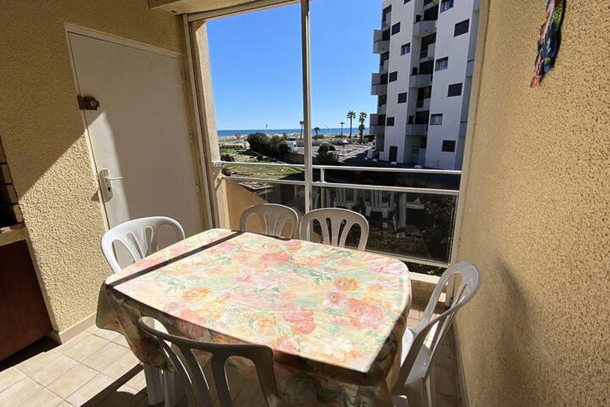 2 Pièces 6 Personnes