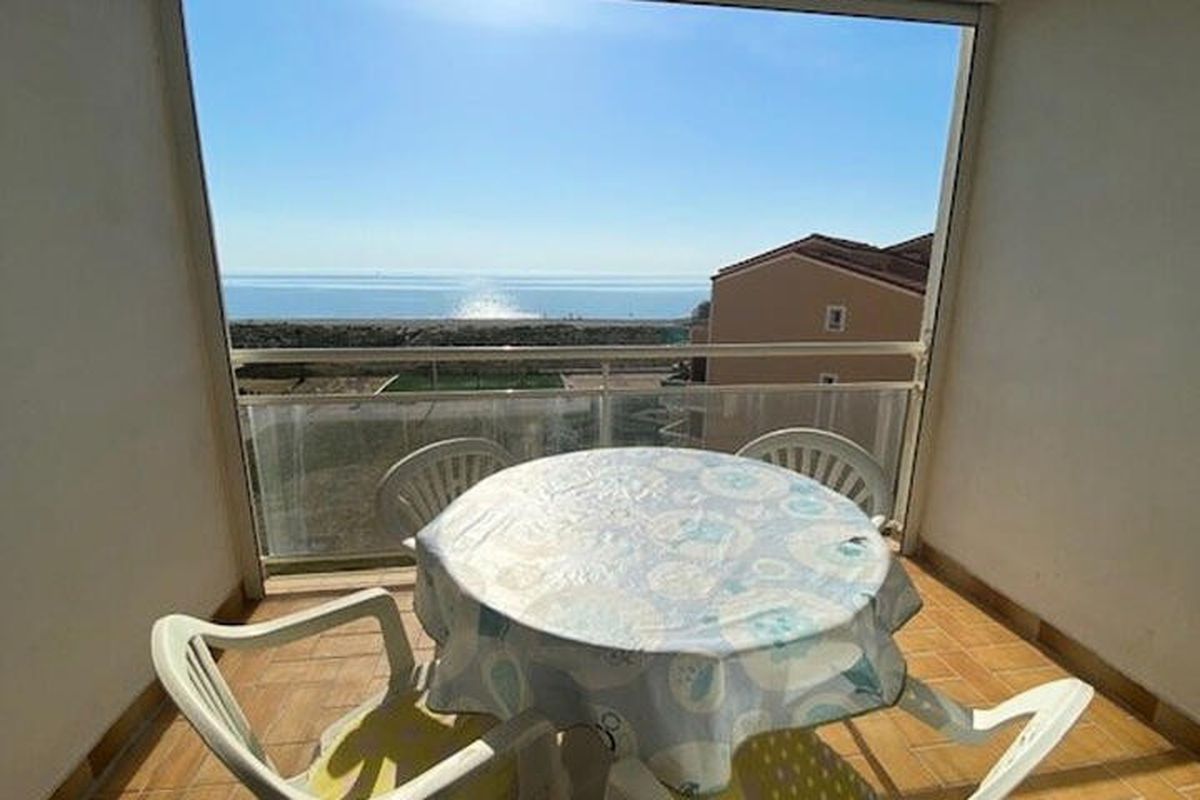 3 Pièces 6 Personnes