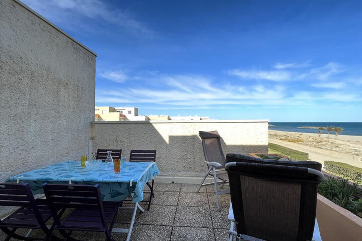 1 Pièce 4 Personnes