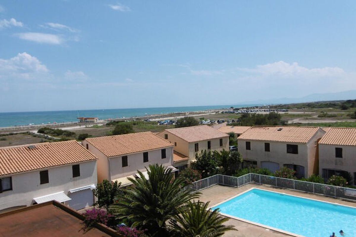 1 Pièce 4 Personnes