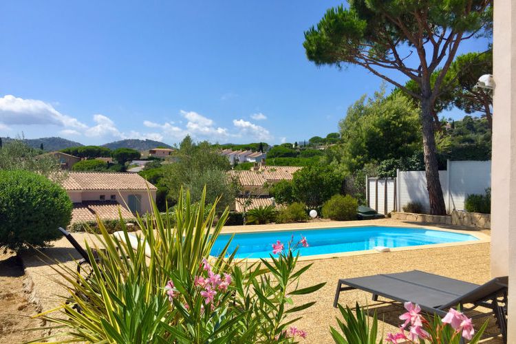 Maison Le Mas d'Esquières 7