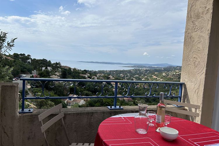 LES ISSAMBRES Appt 2 pièces cabine 5 couchages avec piscine - La corniche