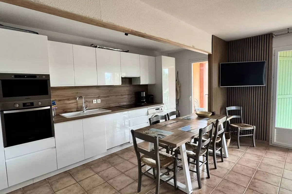 3 Pièces 6 Personnes