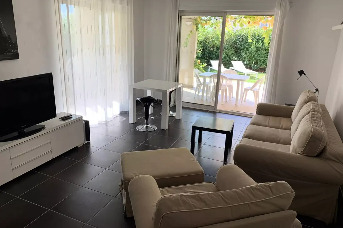 2 Pièces 4 Personnes