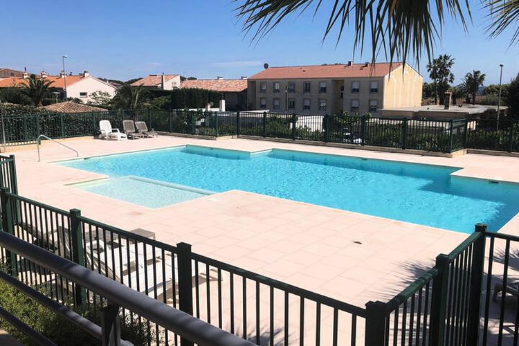 3 Pièces 6 Personnes