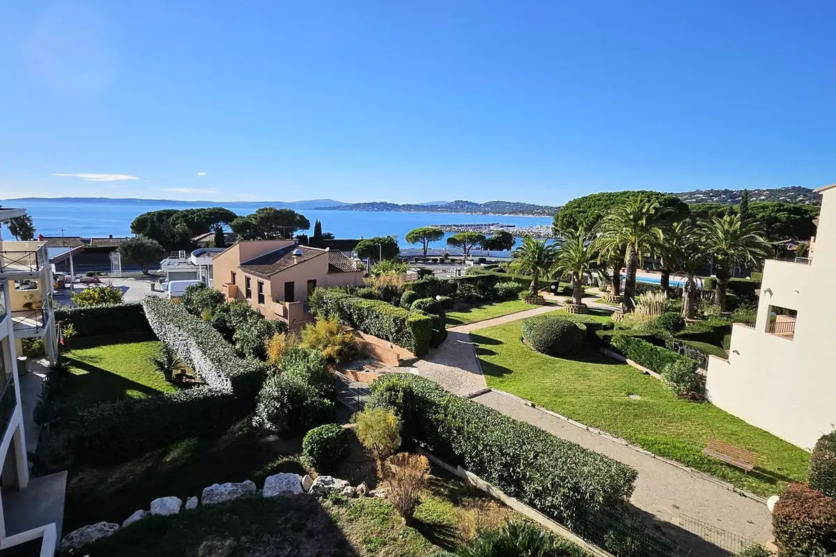 3 Pièces 6 Personnes