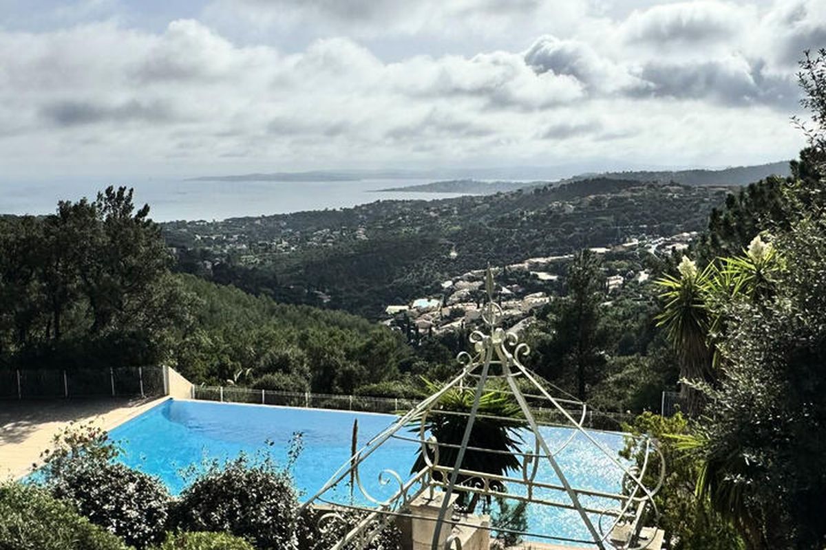 3 Pièces 6 Personnes