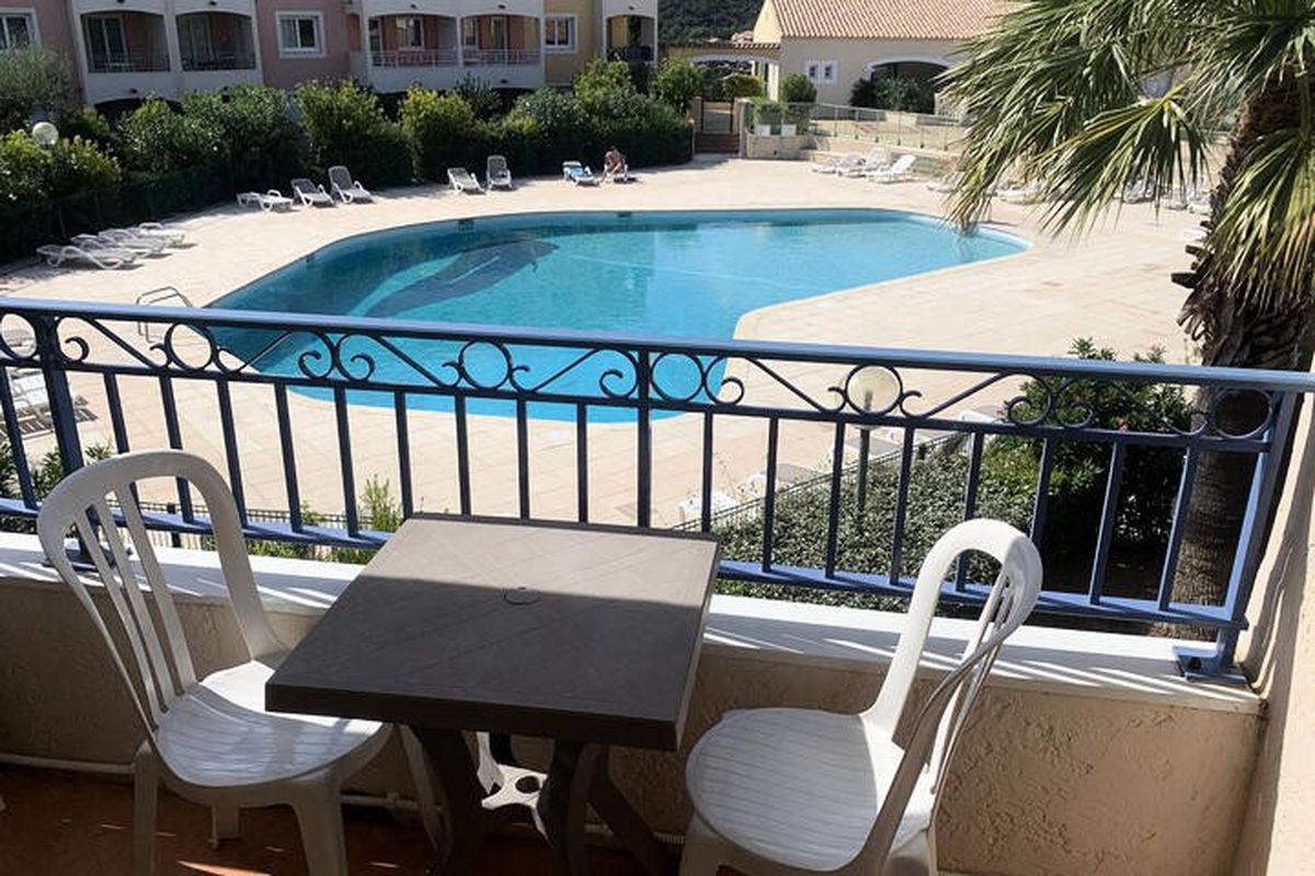 3 Pièces 4 Personnes