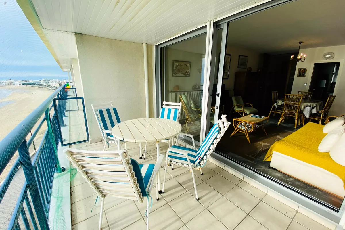 3 Pièces 6 Personnes