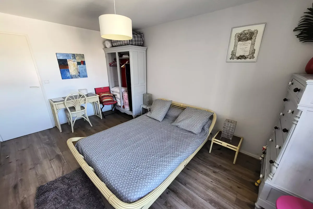 3 Pièces 6 Personnes