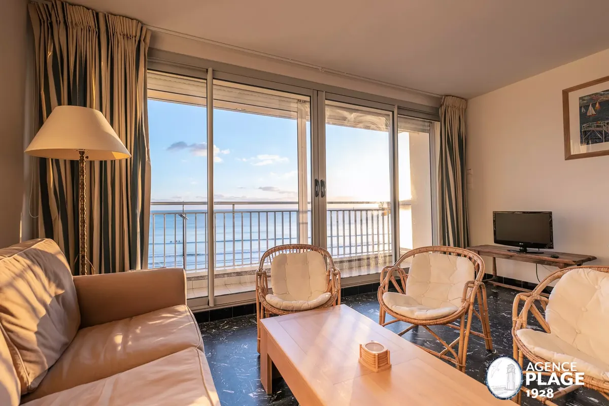 3 Pièces 6 Personnes