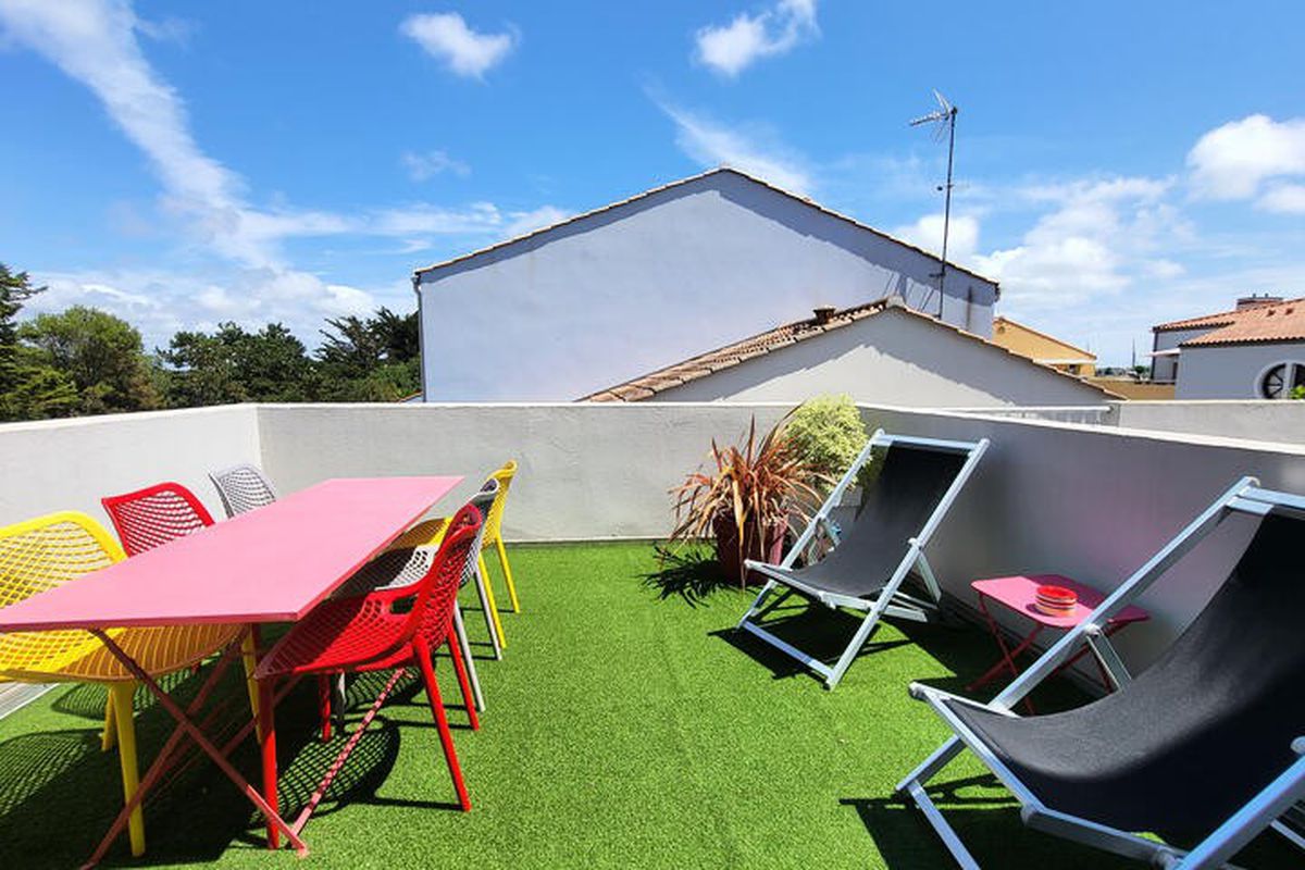 1 Pièce 4 Personnes