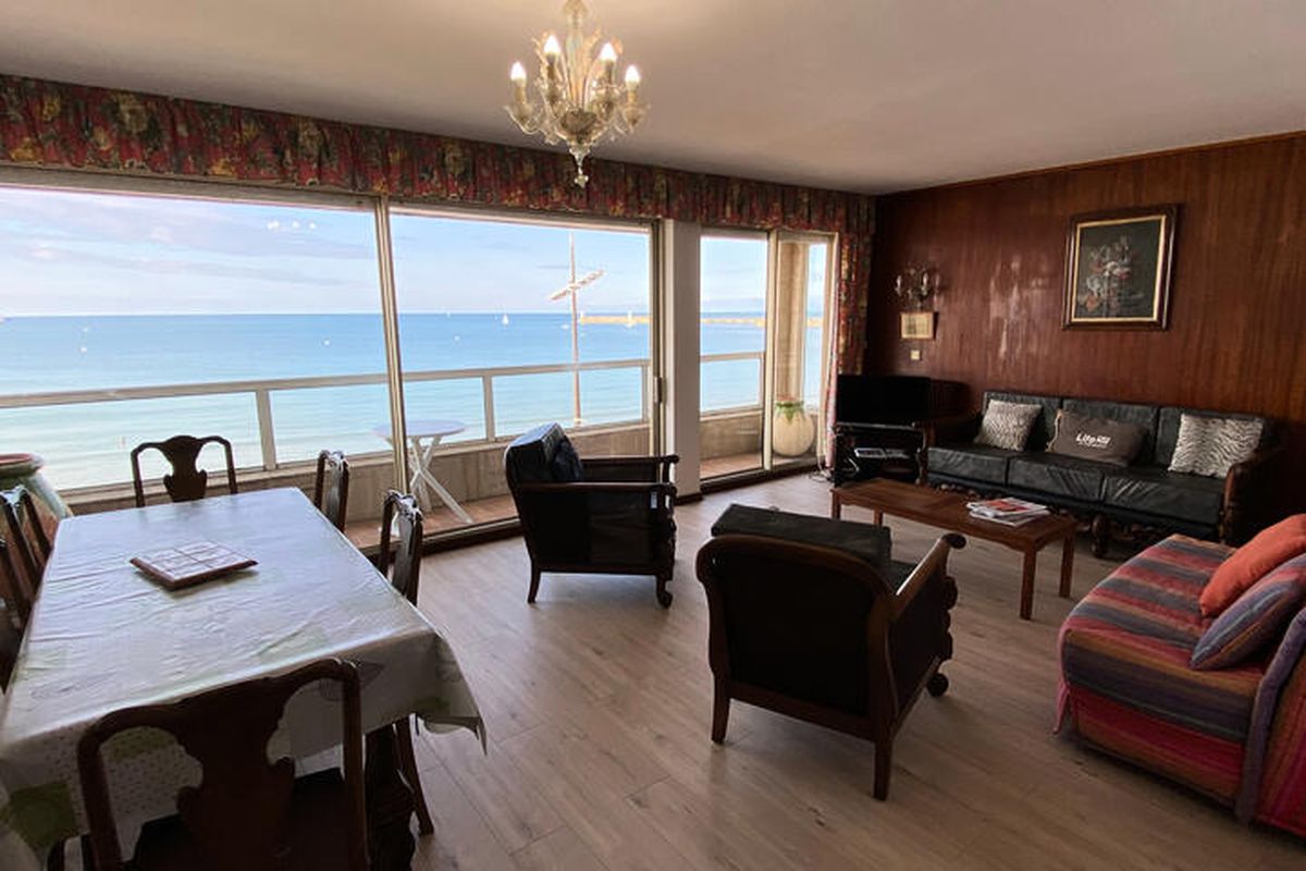 3 Pièces 6 Personnes