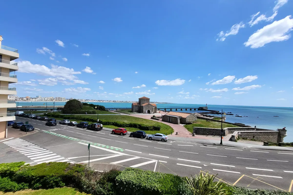 2 Pièces 4 Personnes